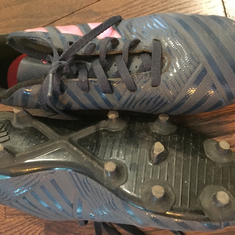 Women's Soccer Cleats size 7.5